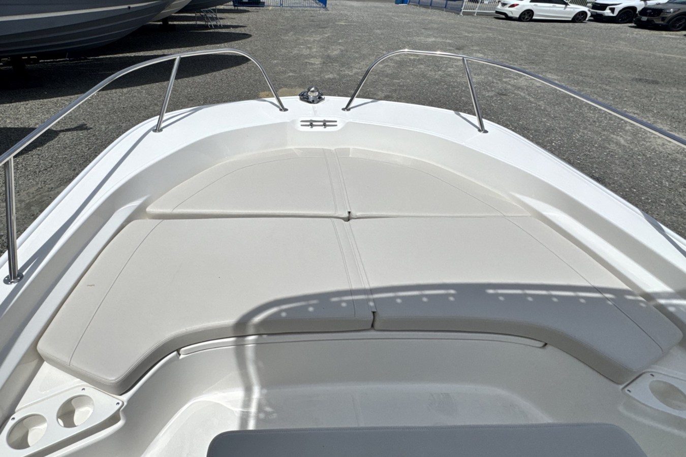 2026 Boston Whaler 190 Montauk 22