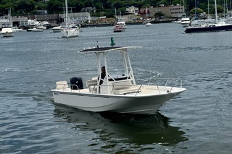 Boston Whaler 190 Montauk 1 2026 Boston Whaler 190 Montauk 2