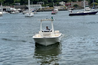 Boston Whaler 190 Montauk 2 2026 Boston Whaler 190 Montauk 3
