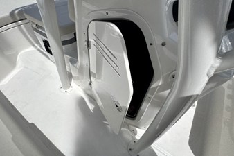 2026 Boston Whaler 190 Montauk 17