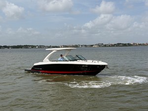 Chaparral 307 SSX 1 2022 Chaparral 307 SSX 2