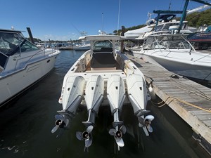Boston Whaler 380 OUTRAGE 3 2021 Boston Whaler 380 OUTRAGE 4