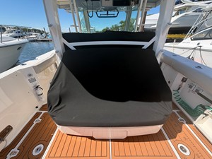 Boston Whaler 380 OUTRAGE 5 2021 Boston Whaler 380 OUTRAGE 6
