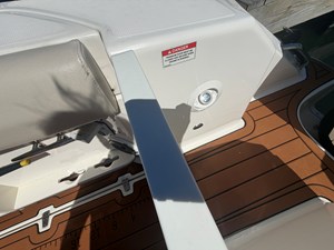 Boston Whaler 380 OUTRAGE 10 2021 Boston Whaler 380 OUTRAGE 11