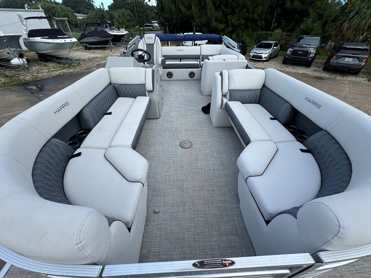 2022 Harris Sunliner 230 5