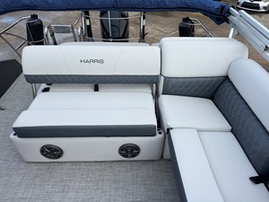 2022 Harris Sunliner 230 8