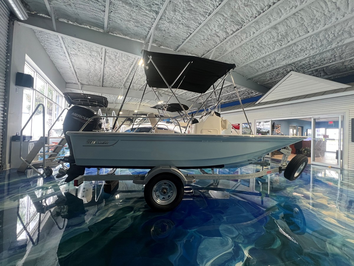 2026 Boston Whaler 150 Montauk 6