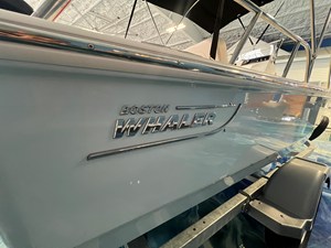 2026 Boston Whaler 150 Montauk 29