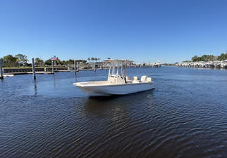 2027 Boston Whaler 190 Montauk 8
