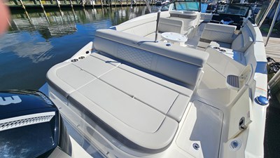 Sea Ray 270 SDX OB 4 2022 Sea Ray 270 SDX OB 5