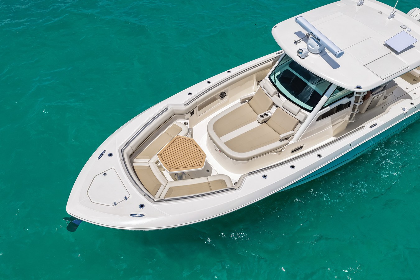 2026 Boston Whaler 380 Outrage 9