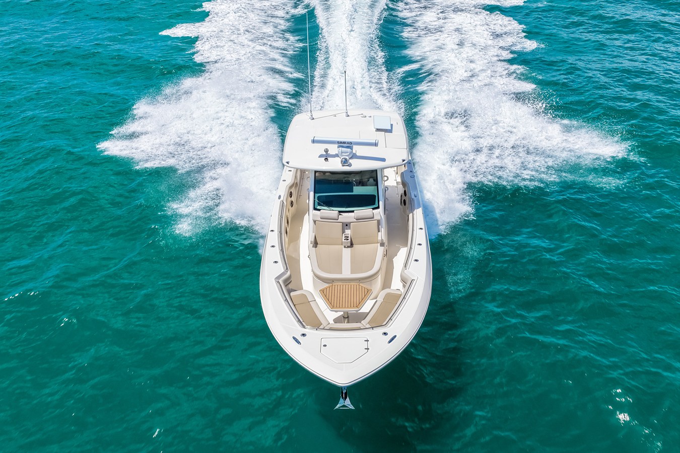 2026 Boston Whaler 380 Outrage 66