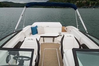 Sea Ray SPX 230 5 2023 Sea Ray SPX 230 6