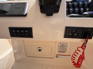 Grady-White FREEDOM 285 35 2023 Grady-White FREEDOM 285 36