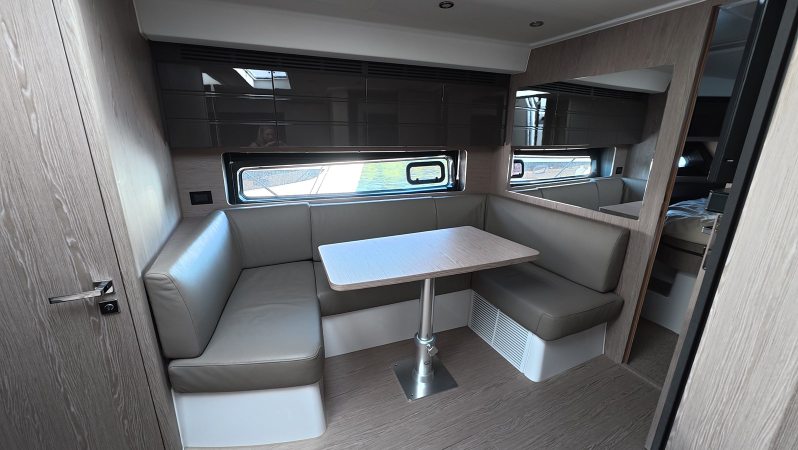 2025 Azimut ATLANTIS 45 60