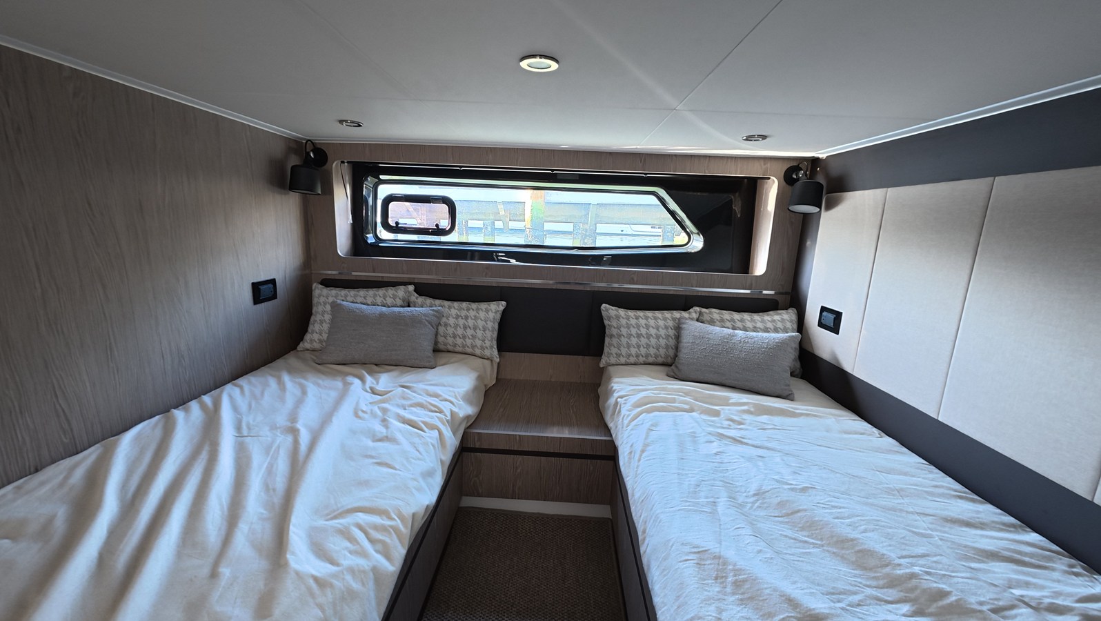 2025 Azimut ATLANTIS 45 70