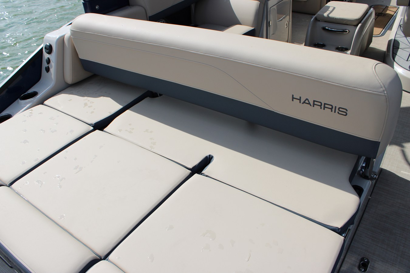 2027 Harris Grand Mariner 230 21