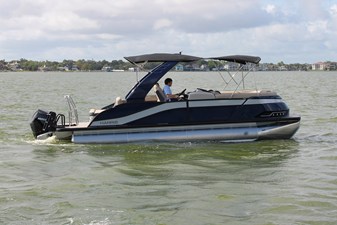 Harris Grand Mariner 230 4 2027 Harris Grand Mariner 230 5