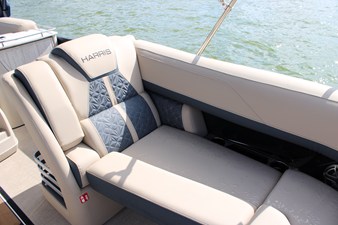 Harris Grand Mariner 230 11 2027 Harris Grand Mariner 230 12
