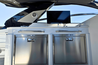Cruisers Yachts 42 GLS Outboard 15 2025 Cruisers Yachts 42 GLS Outboard 16