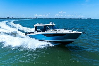 Boston Whaler 405 CONQUEST 15 2025 Boston Whaler 405 CONQUEST 16