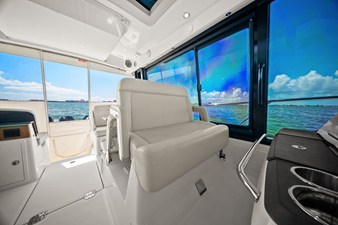 Boston Whaler 405 CONQUEST 55 2025 Boston Whaler 405 CONQUEST 56