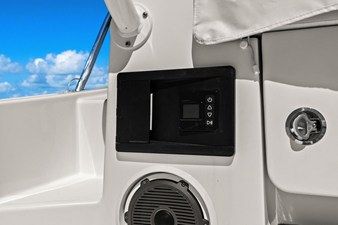 Boston Whaler 405 CONQUEST 57 2025 Boston Whaler 405 CONQUEST 58