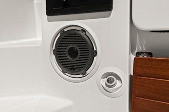 Boston Whaler 405 CONQUEST 59 2025 Boston Whaler 405 CONQUEST 60