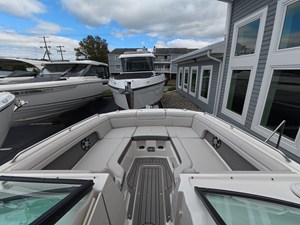 Sea Ray SDX 290 Outboard 22 2022 Sea Ray SDX 290 Outboard 23