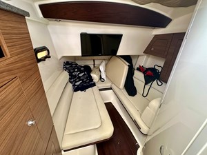 Boston Whaler 350 REALM 41 2021 Boston Whaler 350 REALM 42