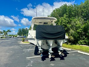 Boston Whaler 350 REALM 49 2021 Boston Whaler 350 REALM 50