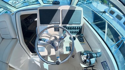 Boston Whaler 285 CONQUEST 7 2018 Boston Whaler 285 CONQUEST 8