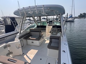Boston Whaler 280 VANTAGE 15 2025 Boston Whaler 280 VANTAGE 16