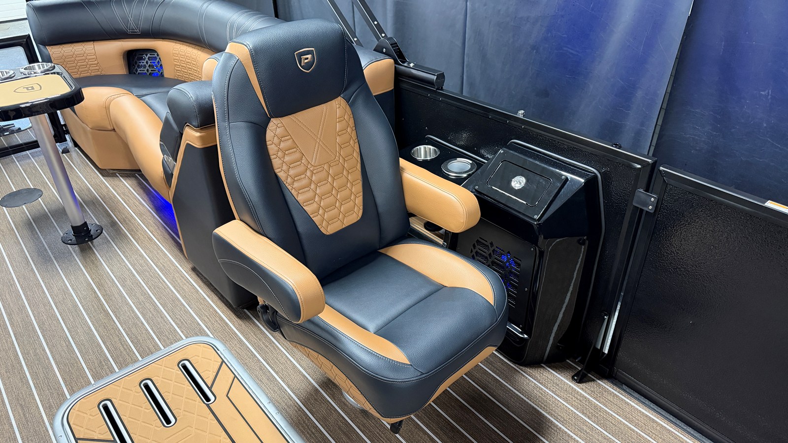 2026 Premier 250 INTRIGUE 41