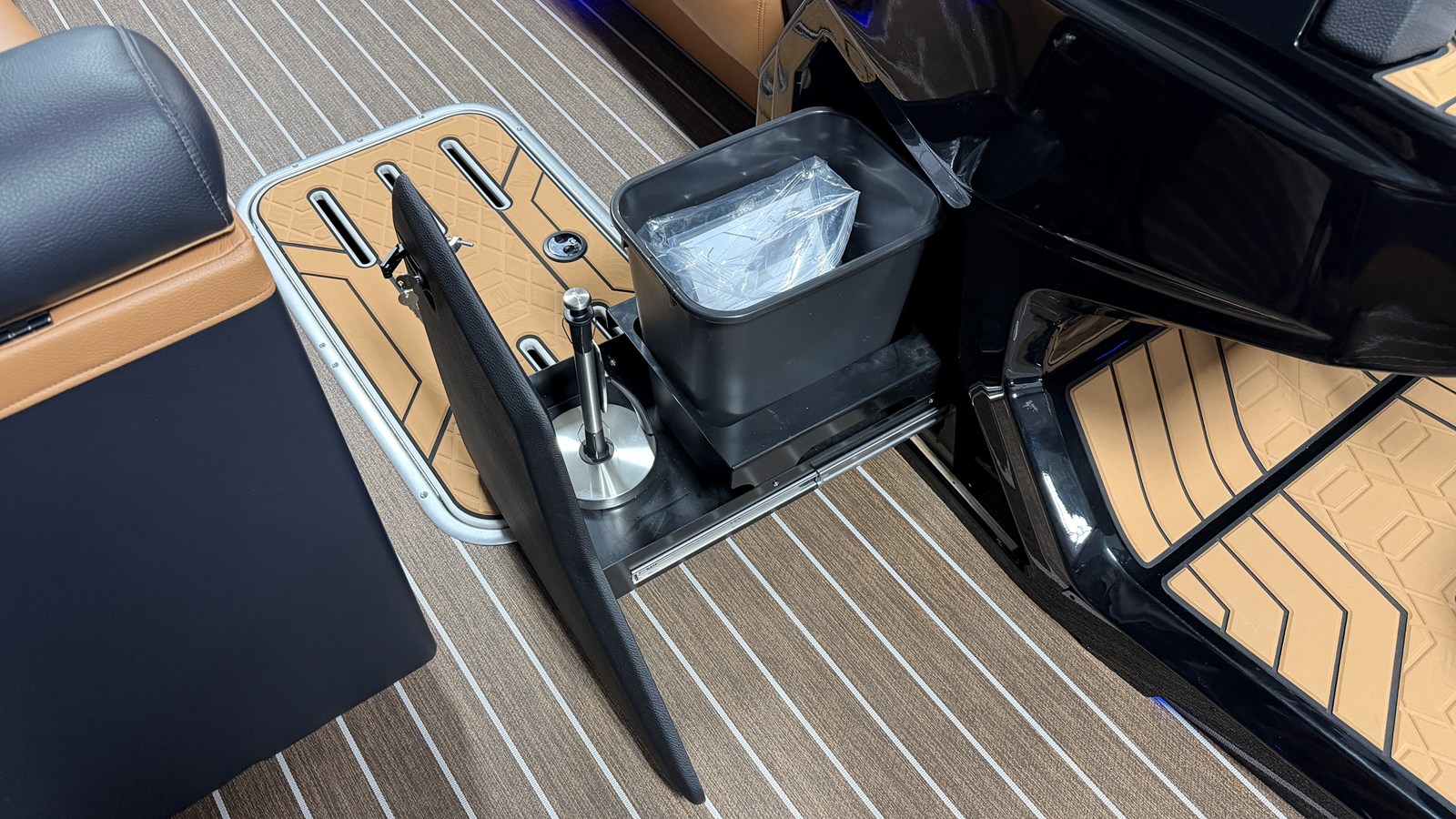 2026 Premier 250 INTRIGUE 51