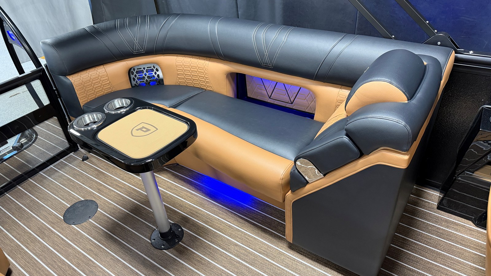 2026 Premier 250 INTRIGUE 77