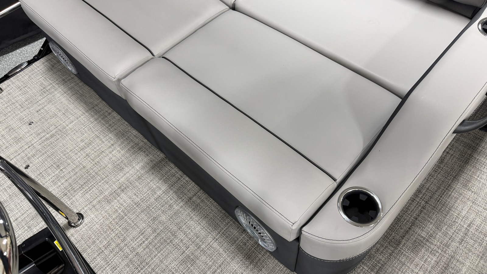 2027 Barletta CABRIO24UC 79