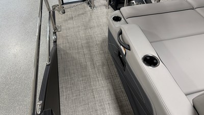 2027 Barletta CABRIO24UC 74