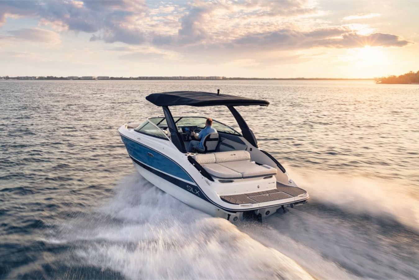 2024 Sea Ray SLX 260 6