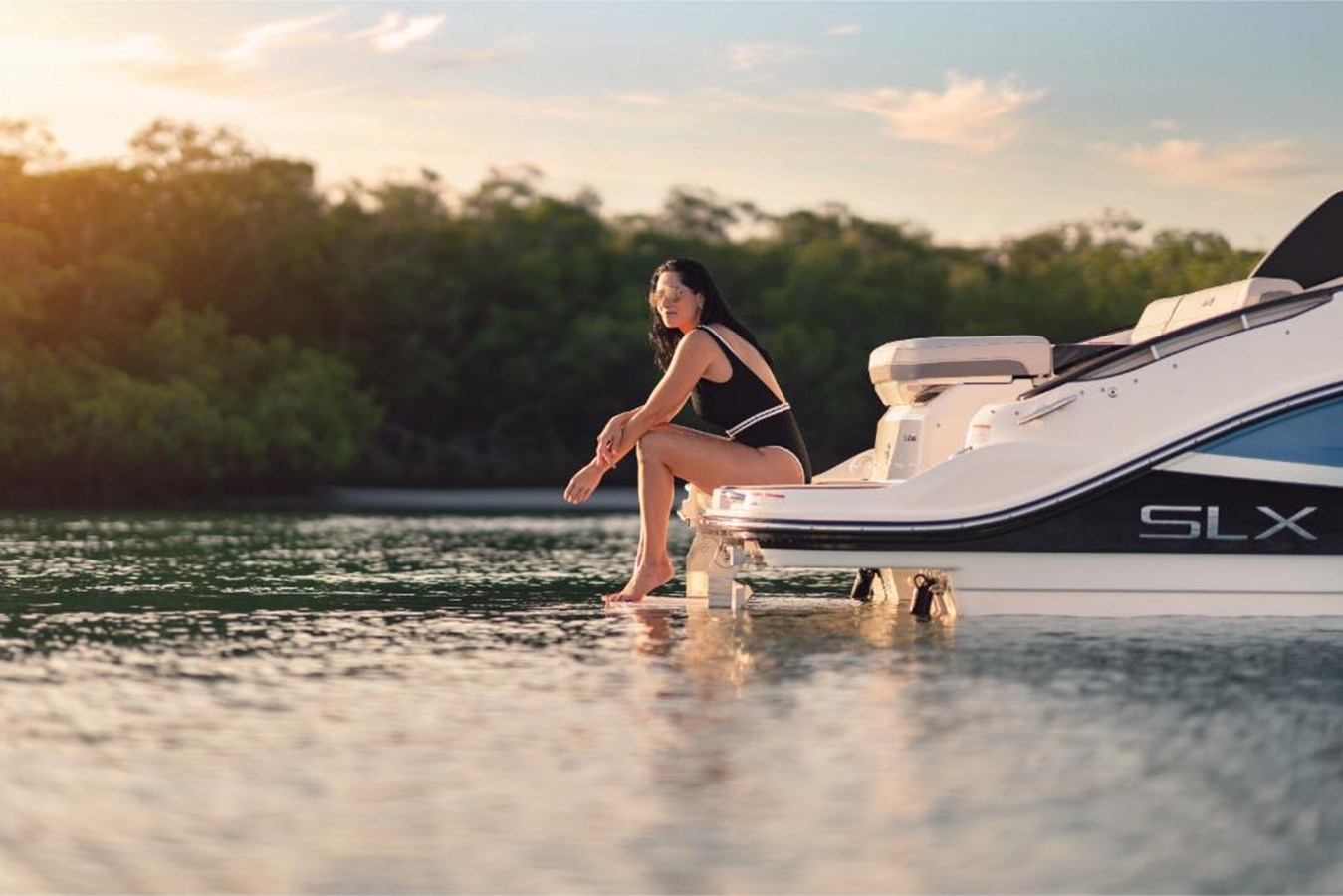 2024 Sea Ray SLX 260 12