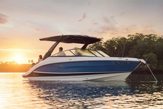 2024 Sea Ray SLX 260 24