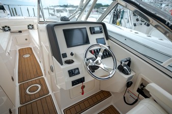 Grady-White 275 FRD-T 14 2023 Grady-White 275 FRD-T 15