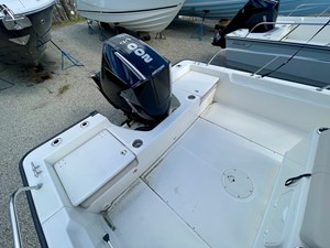 Boston Whaler 210 Montauk 3 2026 Boston Whaler 210 Montauk 4