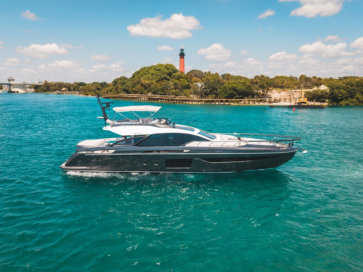 2026 Azimut S8 2