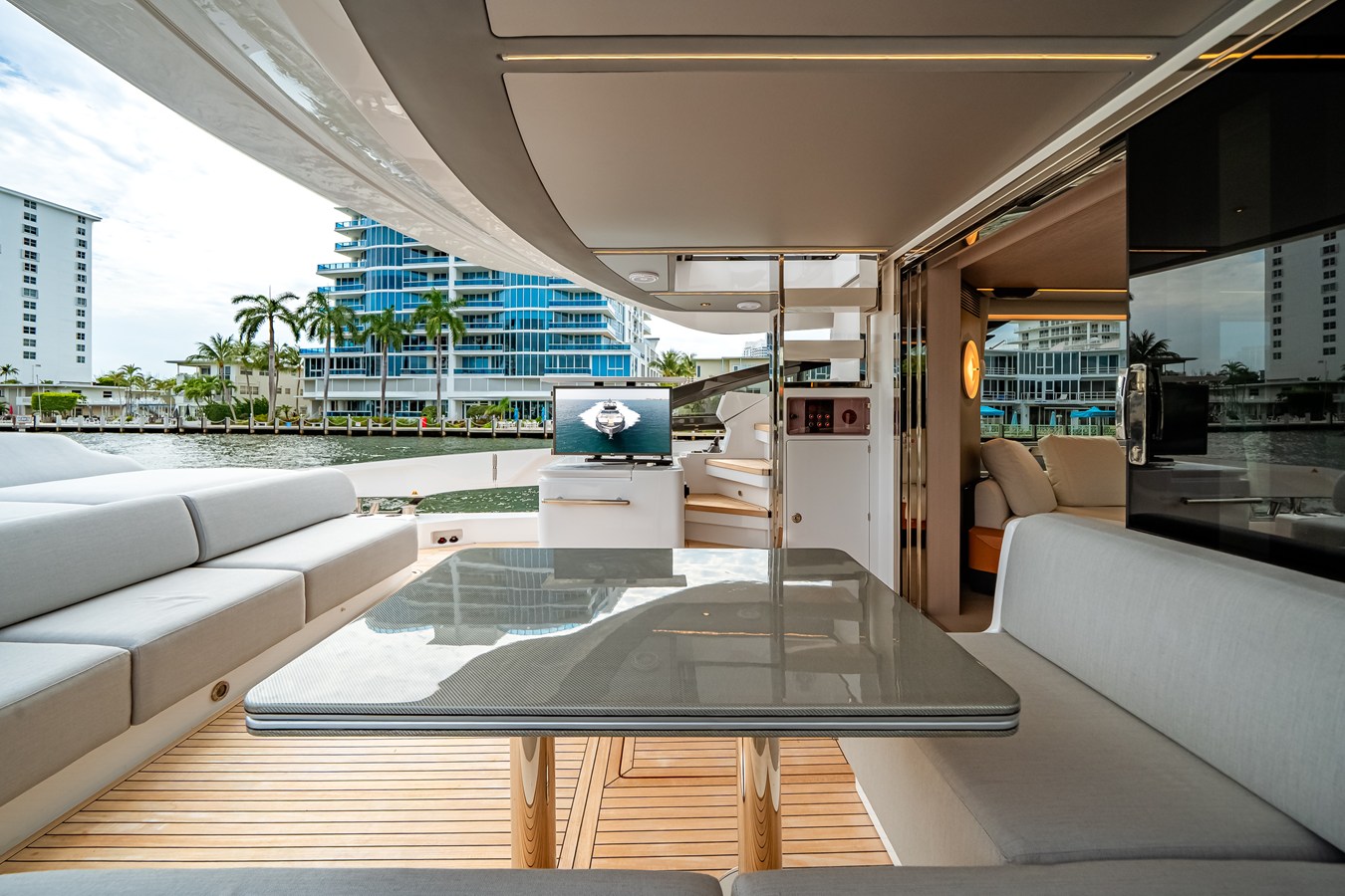 2026 Azimut S8 15
