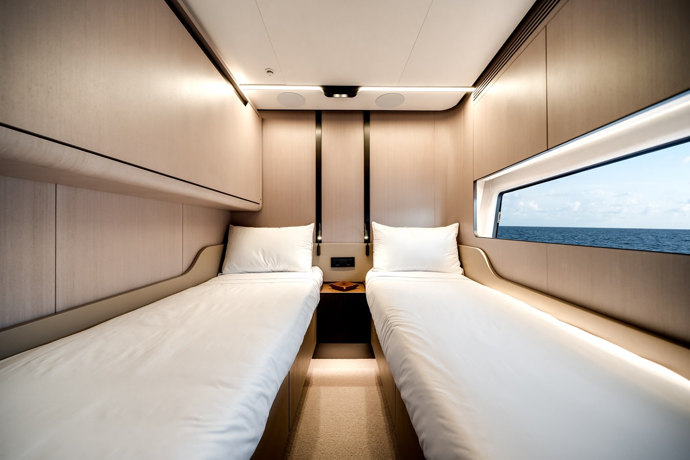 2026 Azimut S8 57
