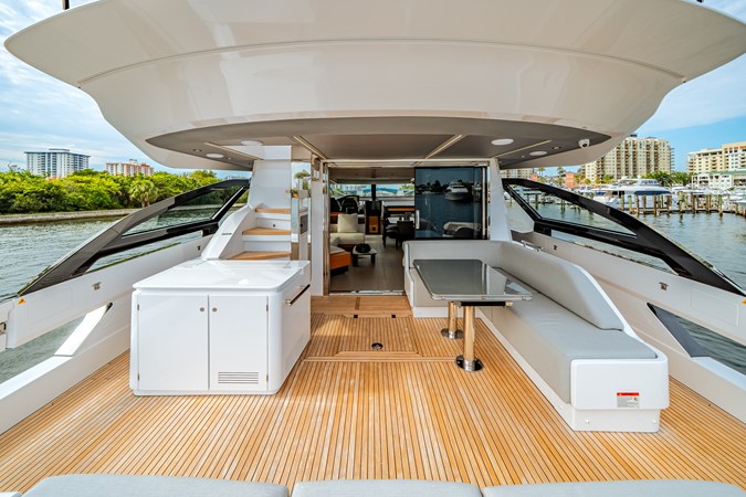 2026 Azimut S8 12