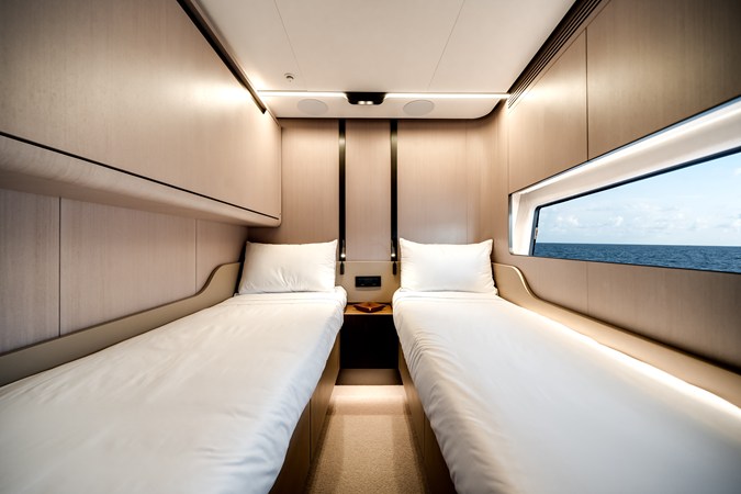 2026 Azimut S8 57