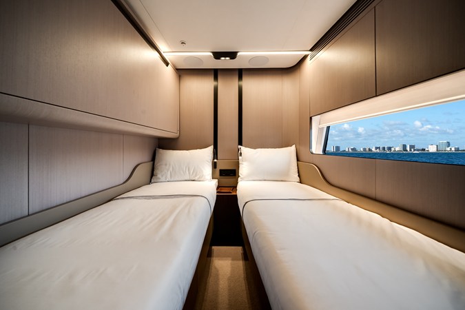 2026 Azimut S8 60