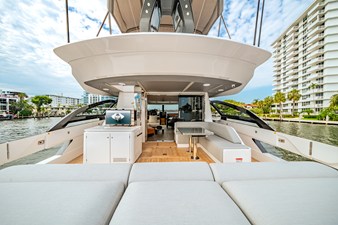 2026 Azimut S8 10